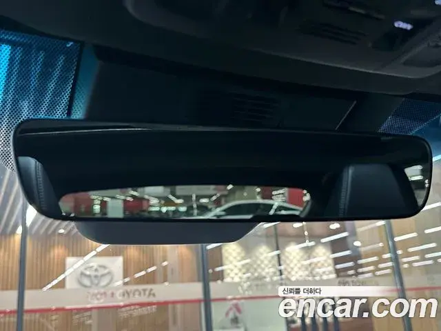 Toyota Camry 2025 — Şəkil 4/19