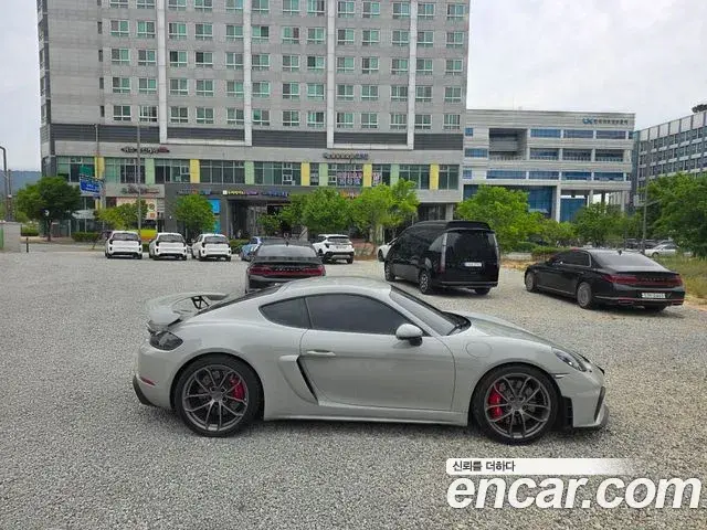Porsche 718 Cayman 2022 — Şəkil 6/14