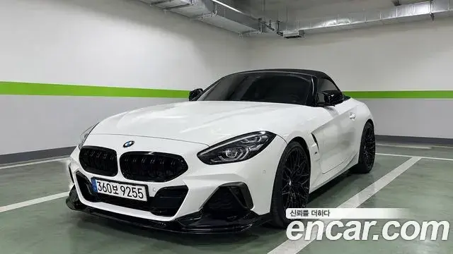 BMW Z4 2021 — Фото 1/14