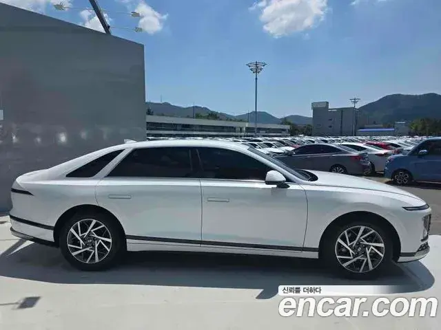 Hyundai Grandeur 2026 — Фото 5/20