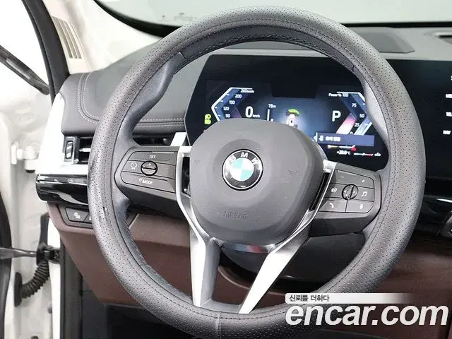 BMW X1 2024 — Photo 2/19
