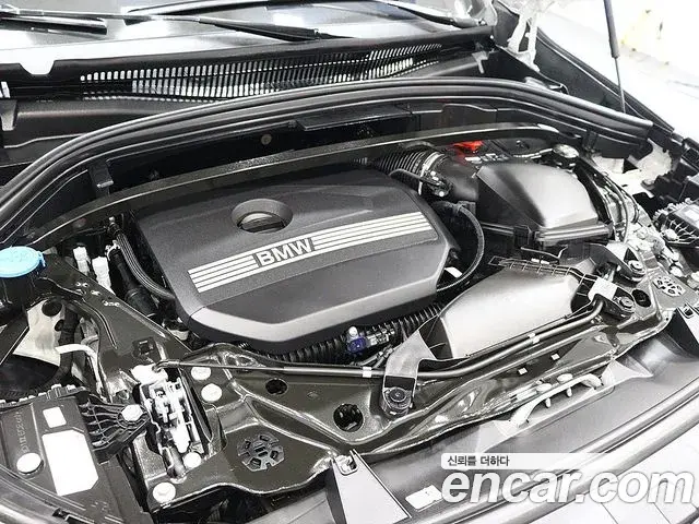 BMW X1 2024 — Photo 18/19