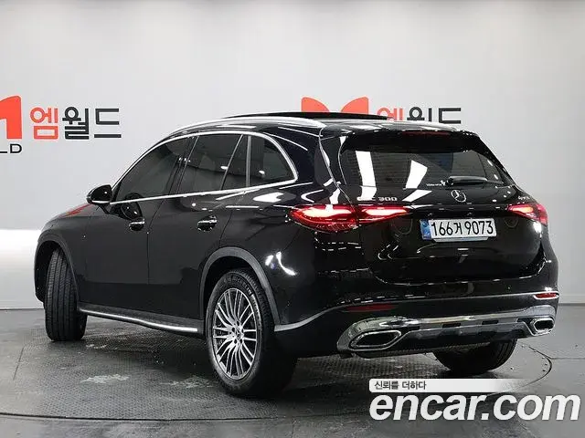 Mercedes-Benz GLC-Class 2025 — Photo 19/20