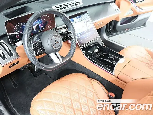 Mercedes-Benz S-Class 2023 — Photo 8/20