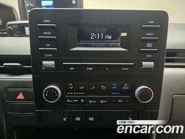 Hyundai Staria 2022 — Фото 14/20