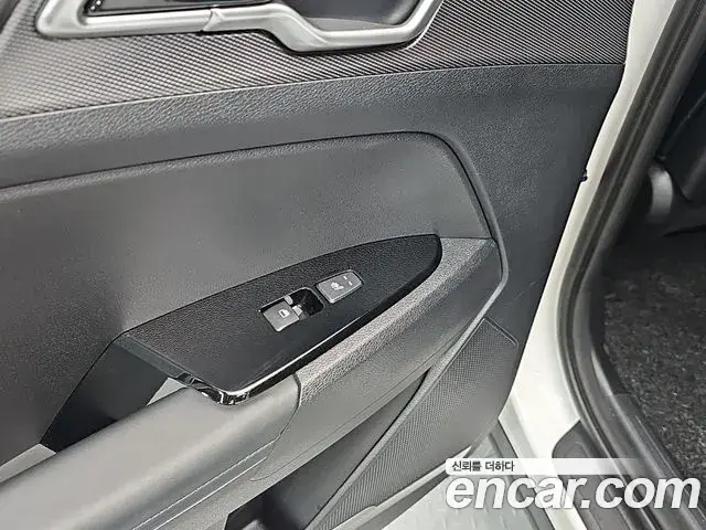Kia Sportage 2022 — Photo 10/19