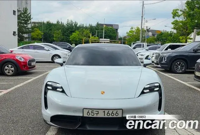 Porsche Taycan 2021 — Şəkil 2/18
