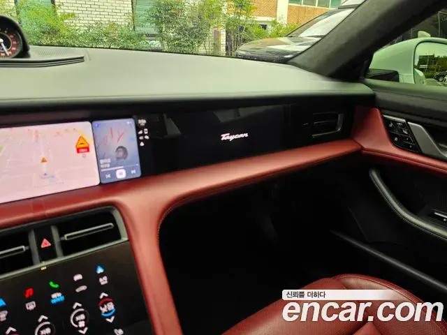 Porsche Taycan 2021 — Şəkil 6/18