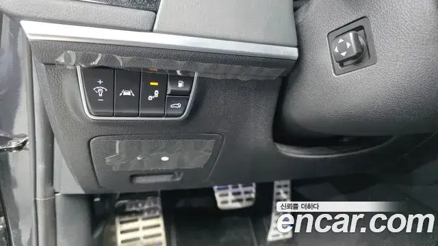 Kia Stinger 2018 — Photo 30/35