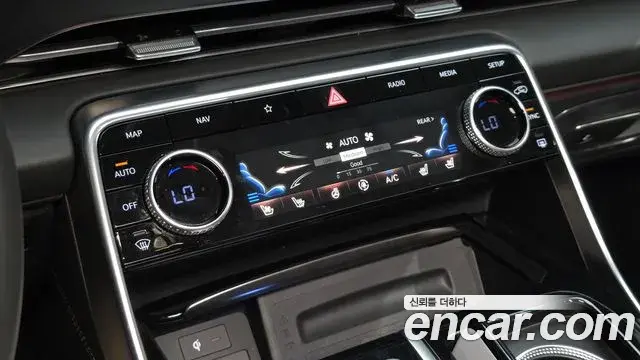 Genesis GV80 2023 — Şəkil 29/35
