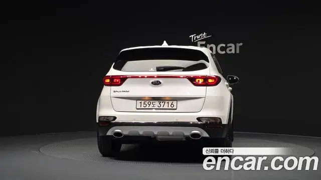 Kia Sportage The Bold 2021 — Фото 4/20