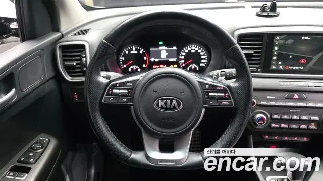 Kia Sportage The Bold 2021 — Фото 13/20