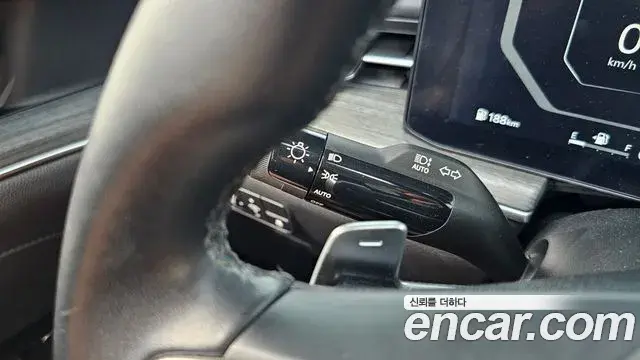 Kia K5 2023 — ფოტო 5/32