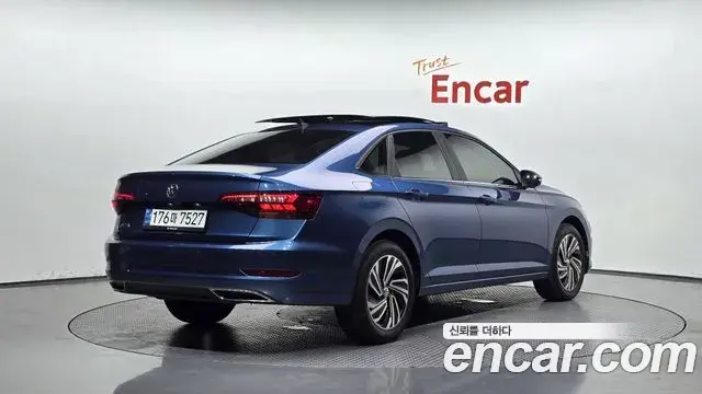 Volkswagen Jetta 2020 — ფოტო 1/20
