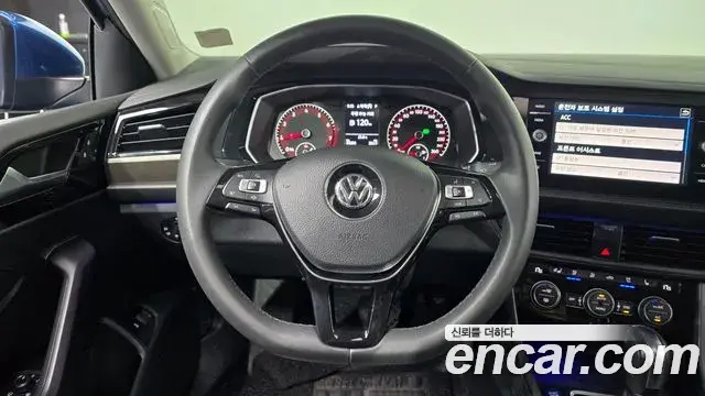 Volkswagen Jetta 2020 — ფოტო 8/20