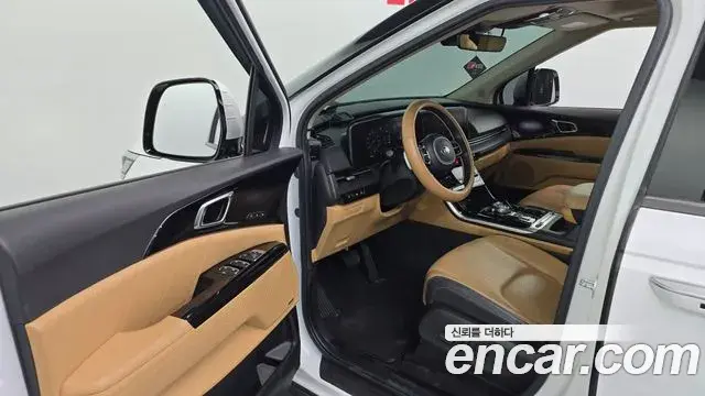 Kia Carnival 2021 — Photo 10/20