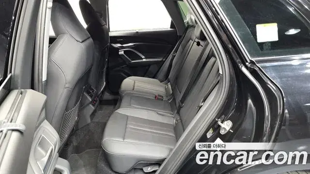 Audi Q5 2025 — ფოტო 34/34