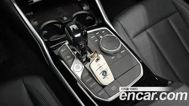 BMW 3 Series 2019 — Фото 9/20
