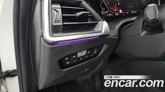 BMW 3 Series 2019 — ფოტო 4/31