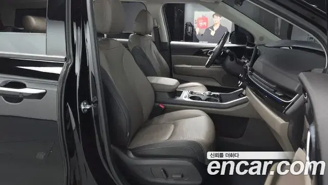 Kia Carnival 2025 — Фото 11/20