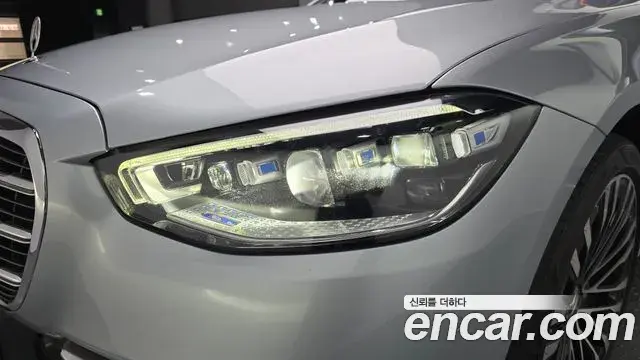 Mercedes-Benz S-Class 2021 — ფოტო 19/31
