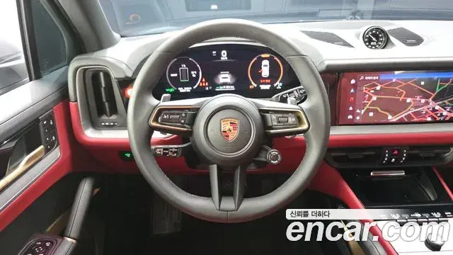 Porsche Cayenne 2025 — Photo 8/20