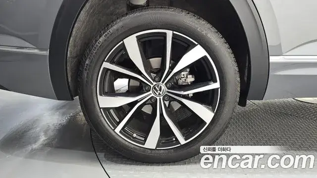 Volkswagen Atlas 2025 — ფოტო 5/20