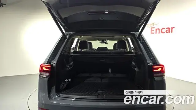 Volkswagen Atlas 2025 — ფოტო 18/20