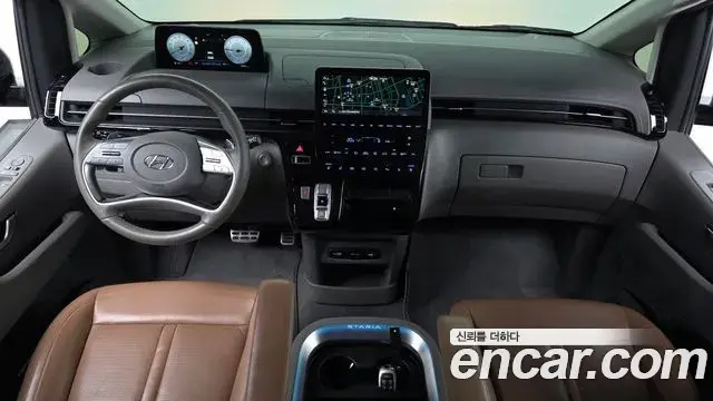 Hyundai Staria 2022 — Photo 7/20