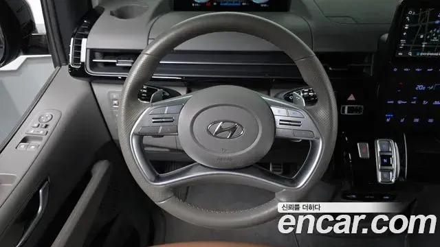Hyundai Staria 2022 — Photo 13/20