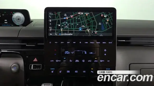 Hyundai Staria 2022 — Photo 14/20