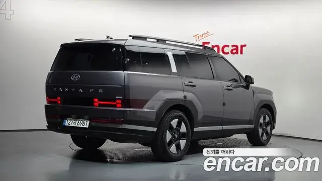 Hyundai Santa Fe 2025 — Photo 23/34