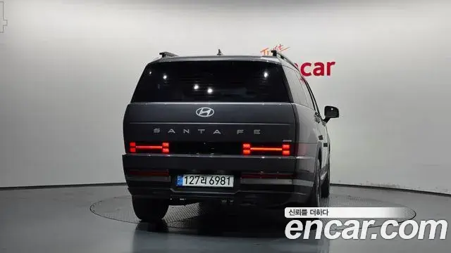 Hyundai Santa Fe 2025 — Photo 14/34