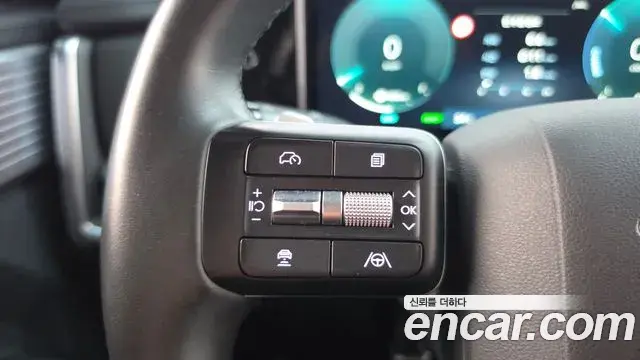 Hyundai Santa Fe 2025 — Photo 13/34