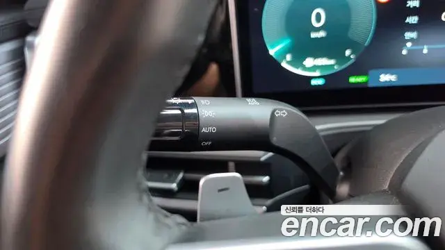 Hyundai Santa Fe 2025 — Photo 34/34