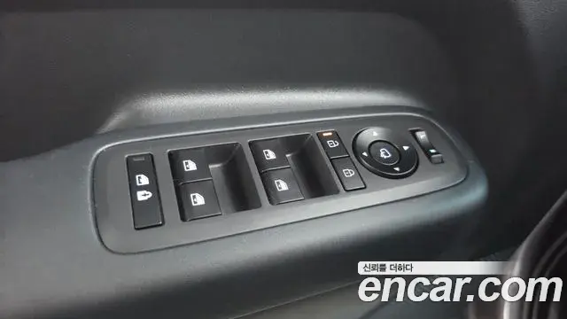 Hyundai Santa Fe 2025 — Photo 2/34