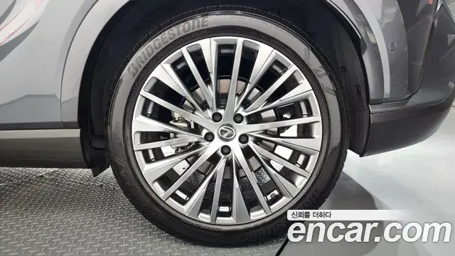 Lexus RX350h 2024 — Photo 6/36