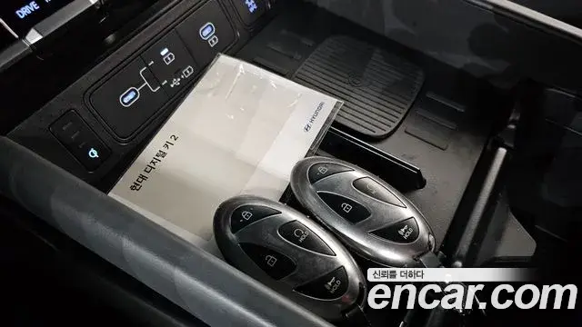 Hyundai Santa Fe 2024 — Photo 19/20