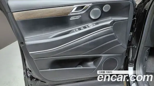 Genesis GV80 2023 — ფოტო 6/33