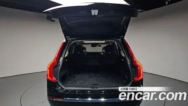 Volvo XC90 2022 — Şəkil 2/39