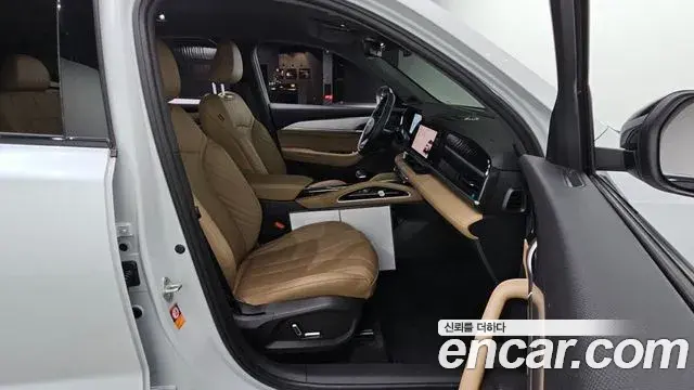 Renault Samsung Grand Koleos 2025 — Photo 7/35
