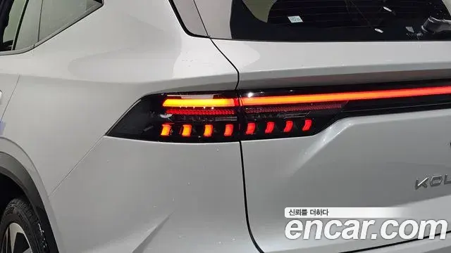 Renault Samsung Grand Koleos 2025 — Photo 25/35