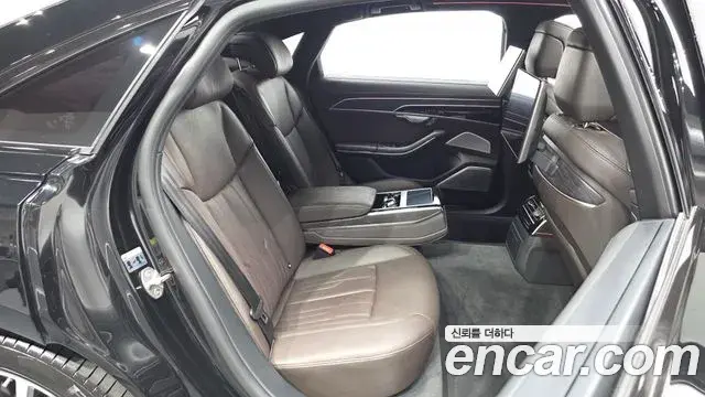 Audi A8 2023 — Photo 20/20