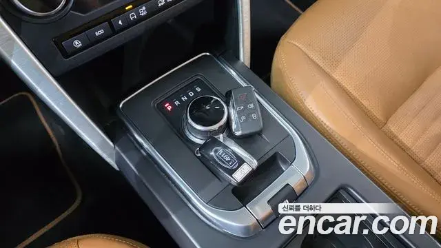 Land Rover Discovery Sport 2018 — Şəkil 29/30