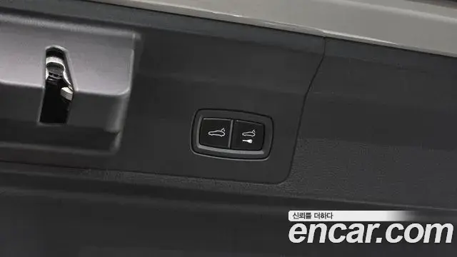 Porsche Panamera 2025 — Photo 17/20