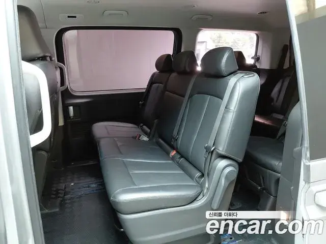 Hyundai Staria 2021 — Фото 12/20