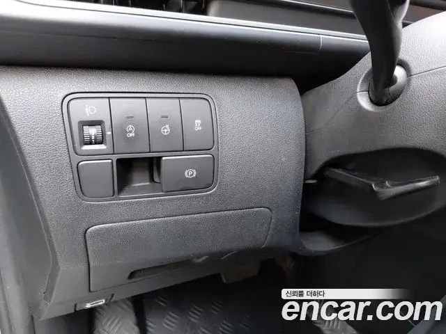 Hyundai Staria 2021 — Фото 20/20