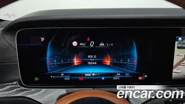 Mercedes-Benz AMG GT 2024 — Photo 19/31