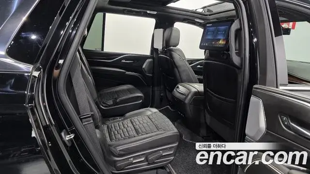 Cadillac Escalade 2022 — Photo 15/20