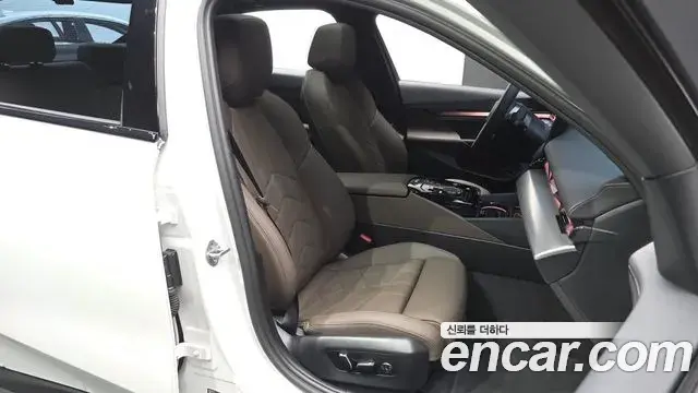 BMW 5 Series 2026 — ფოტო 26/35